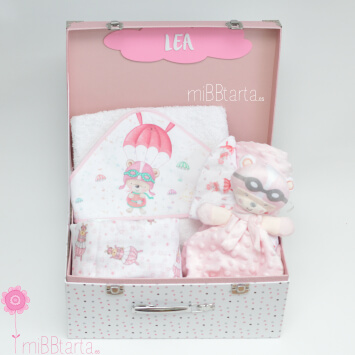 Canastilla bebé capa de baño
