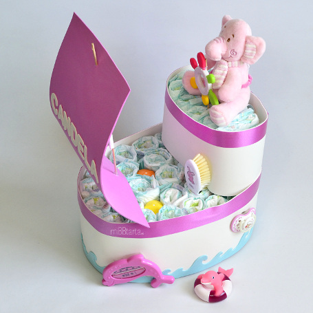 figura de pañales barco