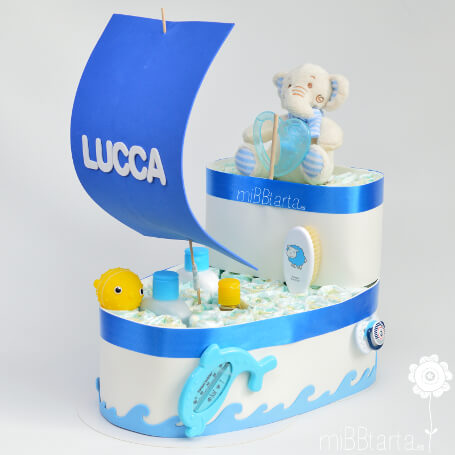 Tarta de pañales barco