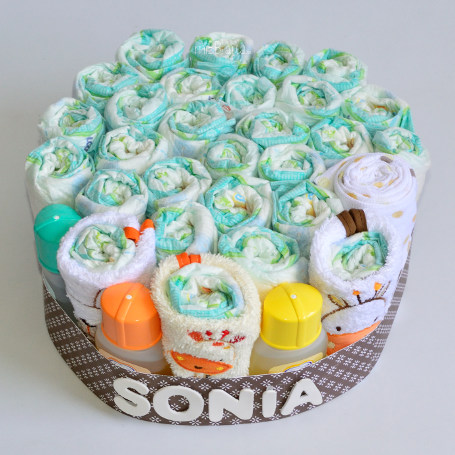 tarta de pañales personalizada